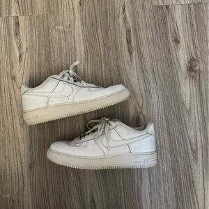 Nike White Low-Top Leather Sneakers Air Force 1